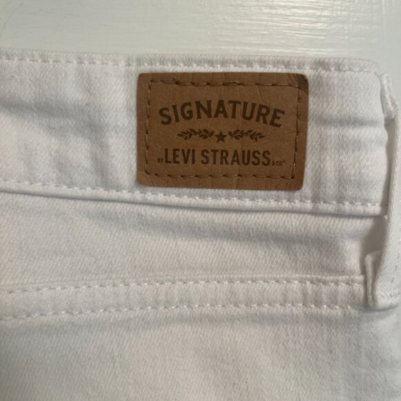 LEVI STRAUSS Signature Mid Rise Capris Sz 8 - Picture 4 of 7